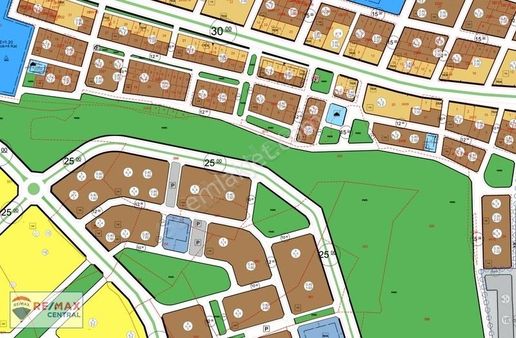 Remax Central Güvencesiyle Merakümde Yüksek Getirili Fırsat Arsa