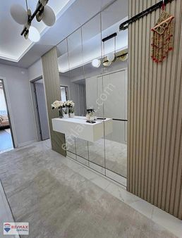 Remax Centralden Emekte Lüks 3+1