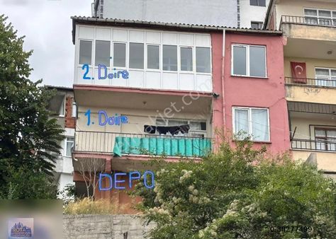 Fırsatt Gölcük Merkeze Yakın 2 Daire Deniz Manzaralı