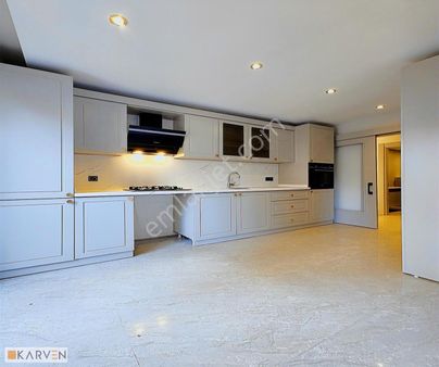 Beylikdüzü'nde 1.sınıf Kalitede Sıfır Aile Sitesi!!