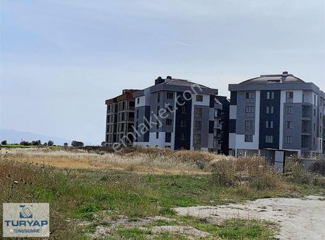 Havuzlu Otoparklı Yerden Isıtmalı Satılık Lüks Daire