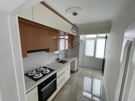 Sabri Pınarbaşı'dan Akçay Yenimahalle'de Satılık Arakat Ön Cephe 3+1 Daire