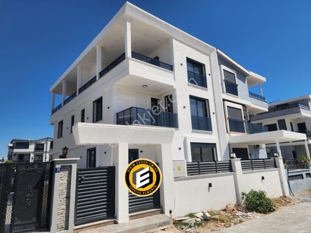 Didim Efeler Mahallesisatılık Sıfır Lüks Villa Ön Villa: 9.750.000 Tl Arka Villa: 9.500.000 Tl