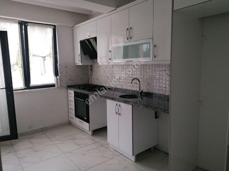 Sultanbeyli Mimarsinan Mah Kiralık 2 +1