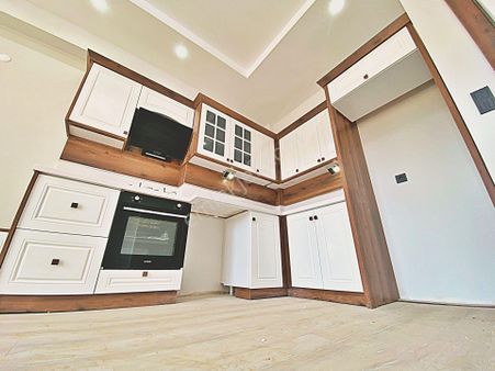 🌀gültaş Emlaktan Zeytinlide Satılık 2+1 Açık Mutfak Kapalı Otoparklı