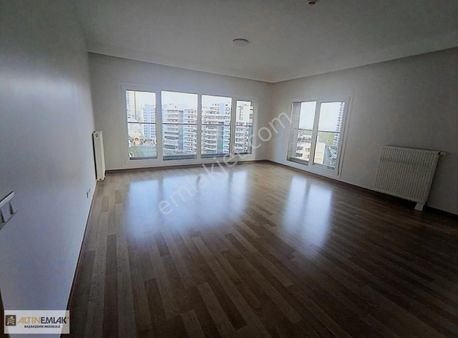 Bulvar İstanbul'da Tadilatlı 3+1