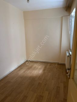 Yeni Mahalle İstiklal Okulu Yanı Kiralık 3+1 Daire !!!