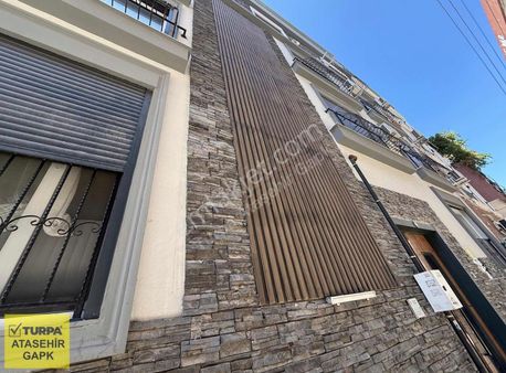 Karşıyaka Şemikler'de 1+1 Arakat İçi Boş Satılık Daire