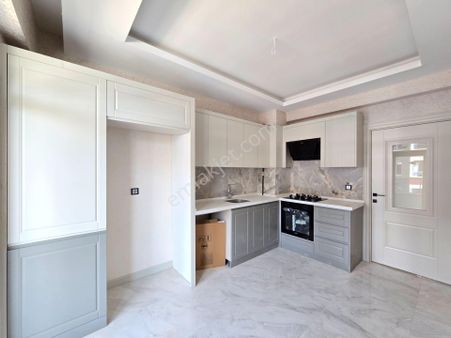 💫 İstanbul Yoluna Yakın İşyapar Gayrimenkul’den Site İçi Sıfır 2+1 Daireler🔥