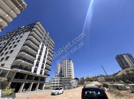 Murat Emlaktan Ana Cadde Üzerinde Sıfır 3+1 Dairemiz Kiralıktır