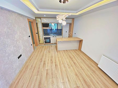 🌀gültaş Emlaktan Altınkumda Satılık 1+1 Ultra Lüx Tasarımlı Asansörlü Daire