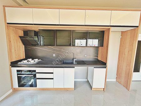 🌀gültaş Emlaktan Altınkumda Satılık 2+1 Müstakil Tadında Ön Cephe Asansörlü Daire