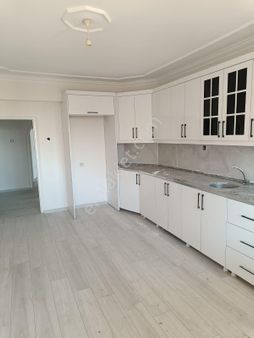 Zara Gayrimenkul'den Musa Anter Caddesinde 3+1 Satılık Lüks Daire