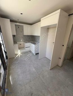 Arnavutköy Mustafa Kemal'de Satılık Sitede 1+1 Bahçeli Daire