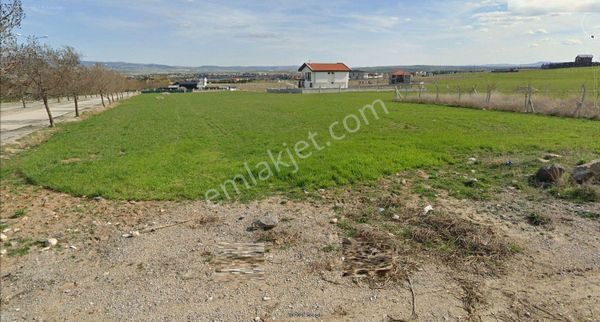 Hacılarda Bulvara Cephe 204m2 Hisse Tapu Arsa Karadeniz Emlaktan