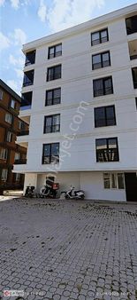 Balaç Doğa Kolaeji Yanında 1+1