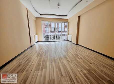 Rw - Fly'dan Muradiye İstasyon Karşısı Kiralık 3+1 Daire