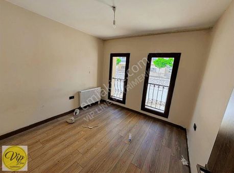 Vip Lineden İkizce Maski Arkasında Kiralık Arakat Daire