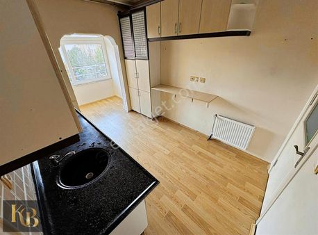 Eymir Mahallesi 3+1 Kiralık 3.kat Kullanışlı