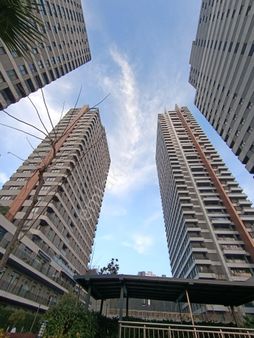 Babacan Premium Satılık 2+1 Amerikan Mutfak Havuz Cepheli Daire