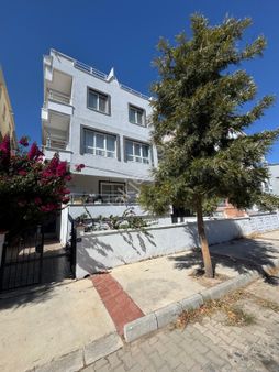 Didimde Katta Tek Dairemiz 2+1 Ayrı Mutfaklı 160m2 Li Yüksek Girişli Ön Cepheli Dairemiz Satılık