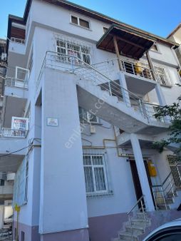 Tuğba Emlaktan Çömlekçi Mahallesinde Deniz Manzaralı Doğalgazlı Kiralık Daire…