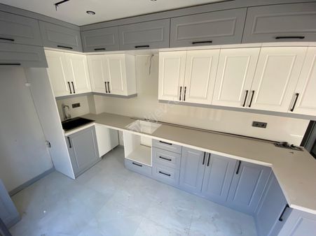 Bahçelievler’de Lüks Sıfır Arakat 2+1 Daire