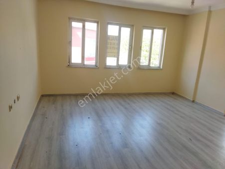 Dalaman Merkez’de Kapalı Mutfak 3+1 Daire Satılık