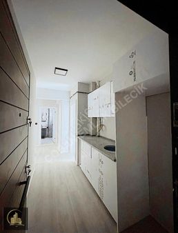 Merkez İsmetpaşa 'da Sıfır Kiralık 1+1 Eşyasız / Eşyalı Daire