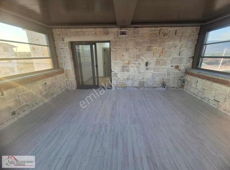 Taş Villa Denize Yakın Ege'nin Bağrında Takas Açık