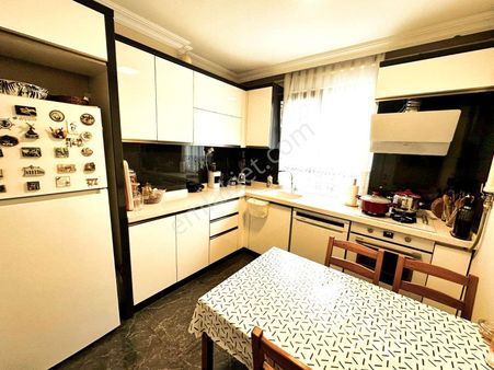 🛑🛑aktif'ten Akçay Merkez'de Satılık Ön Cephe Arakat Kombili Lüx 2+1 Daire