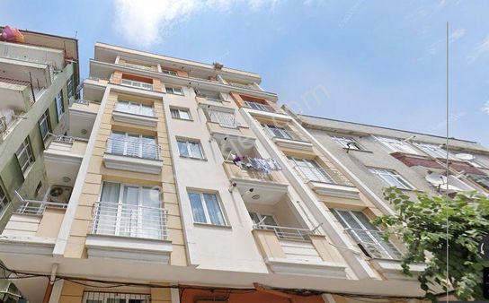 Yenibosna 3+1 Krediyeuygun 2,kat Daire