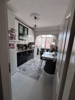 Acil Stadyum Arkası 2+1 25 Yıl Full Eşyalı Bakımlı Daire