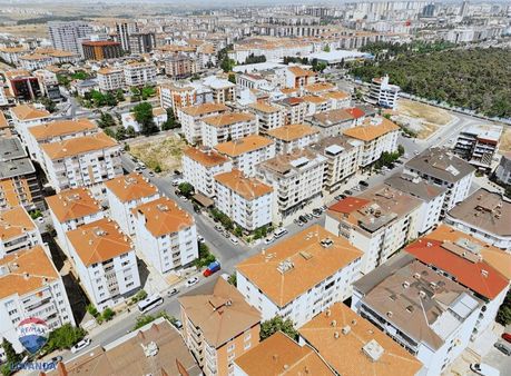 Muhittin Mh. 3+1 Ara Kat Daire-ebeveyn Banyo Otoparklı