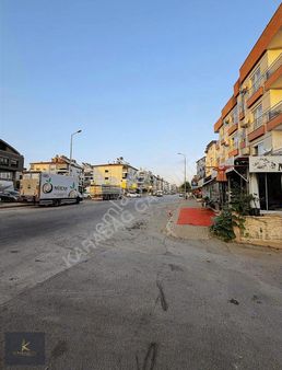 Karabağ'dan ! Tranvayın Dibinde Geniş Ayrı Mutfaklı 1+1