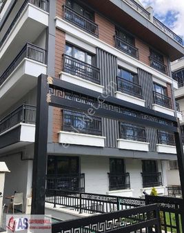 Emekte 1+1 Teras Kullanımlı Sıfır Daire