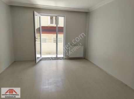 Sırrıpaşa Mahallesinde 2+1 Boyası Badanası Yeni Yapılı Kiralık