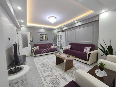 Elit Emlak Garımenkulden Kapaklıda Ön Cephe 3+1 Daıre