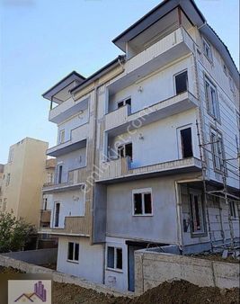 Uluten Emlakdan Kavaklıda Satılık Sıfır Asansörlü 2+1 Arakat Dai