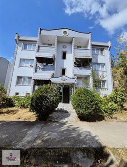 Dünya Bankası Konutları Ara Kat Satılık 2+1 Daire