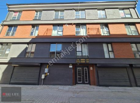 Rw Lıfe// Sütlüce Ruşen Sk Asansörlü K.garajlı Satılık 2+0 Daire