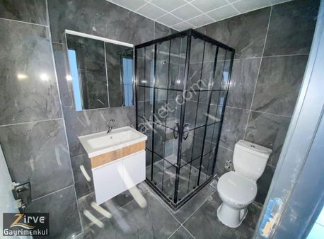 Zirve'den Yıldırımda 3+1 3.kat Lüks Yapı Güney Cephe