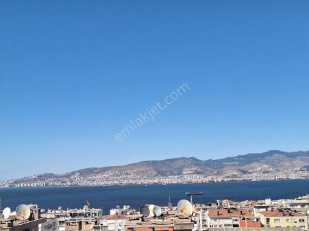 Basın Sitesinde Deniz Manzaralı