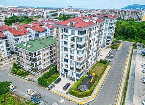 Arkent Karşıyakada 100 M² Kapalı + 100 M² Açık Dükkan