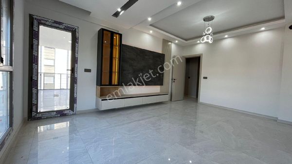 Çalışkan'dan Şemikler'de 2+1 Sıfır Daire