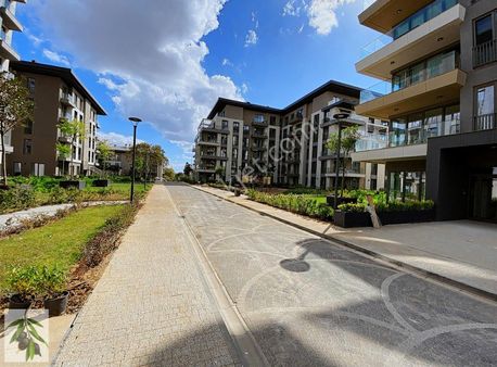 Çekmeköy Çınar Evleri Orman Manzaralı 3+1 120m2 Net Ara Kat