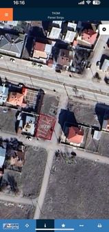 Asrın Emlak'tan Karşıyaka Mh.satılık 292 Mt Köşe Parsel Arsa