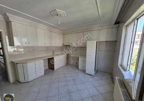 Mirac Emlaktan Atatürk Mah 160 M2 3+1 Dairemiz Satılıktır