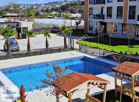 Yalova Kadıköy Bercem 1 Konaklarında Satılık Manzaralı Daire