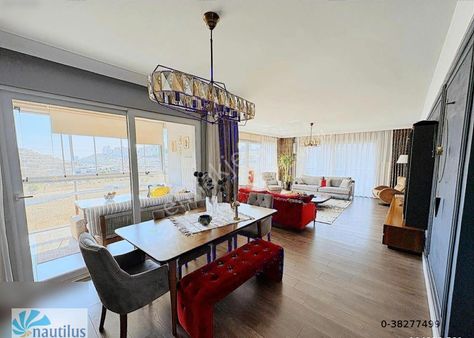 Bahçeşehir Eston Şehir 6 Satılık 4+1 Tadilatlı Daire